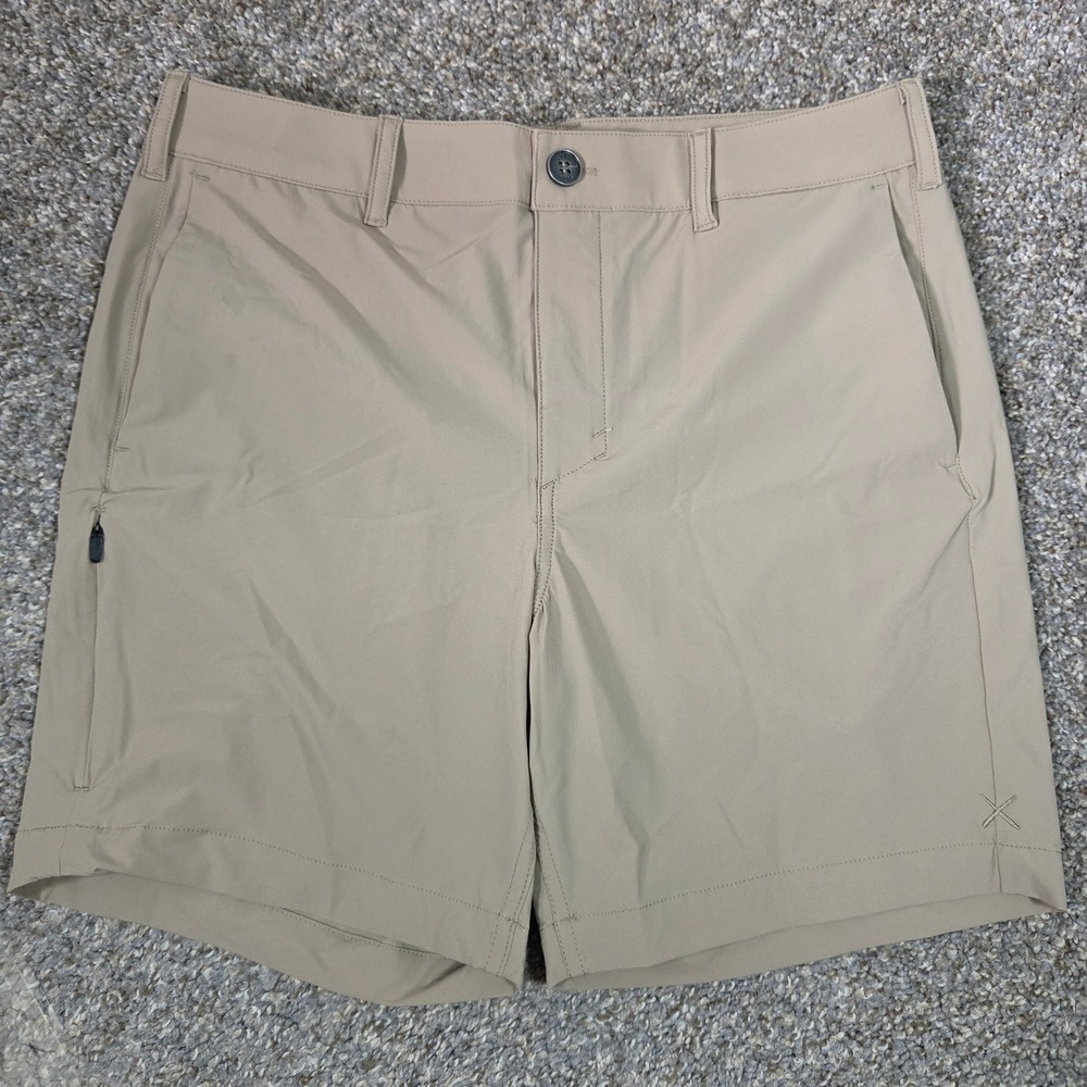 Cuts AO Curve Hem Shorts Mens 26 Khaki Tan Stretch Nylon Spandex MX10147 GEN10